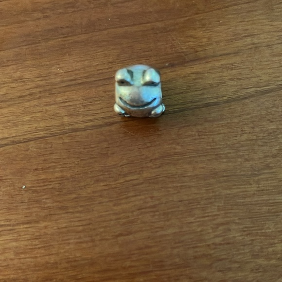 Pandora sterling silver frog charm - Picture 2 of 3